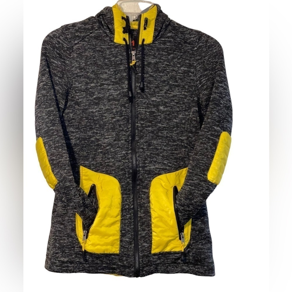 Marqt boys jacket. Size XL GUC
